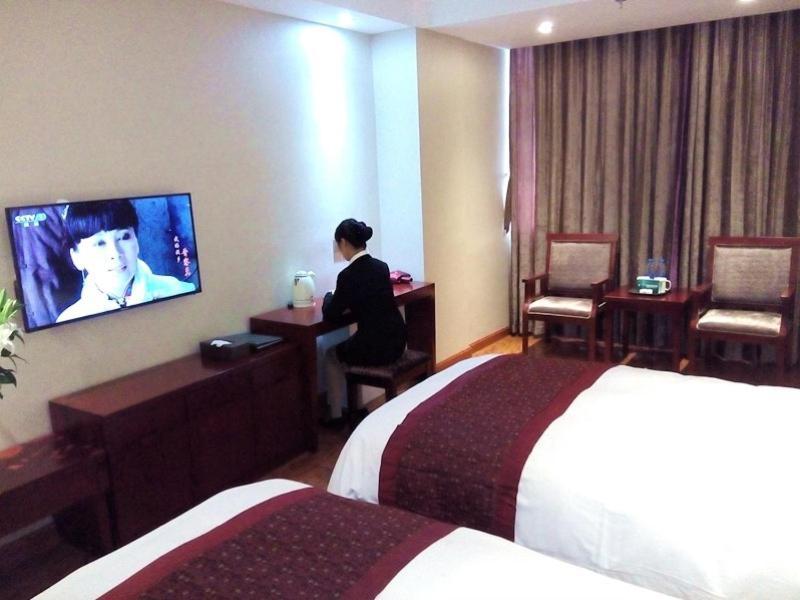 Greentree Inn Geermu Walking Street Business Hotel 格尔木 外观 照片