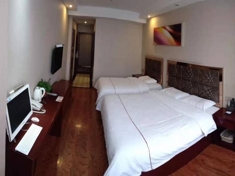 Greentree Inn Geermu Walking Street Business Hotel 格尔木 外观 照片