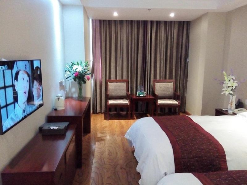 Greentree Inn Geermu Walking Street Business Hotel 格尔木 外观 照片