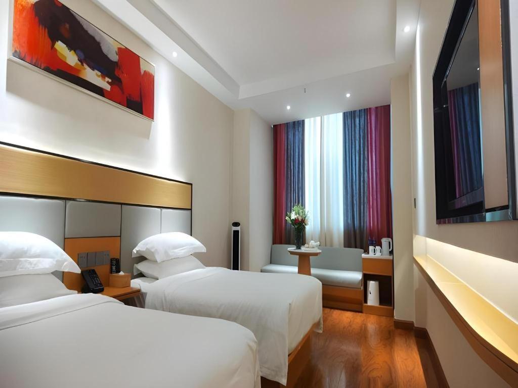 Greentree Inn Geermu Walking Street Business Hotel 格尔木 外观 照片