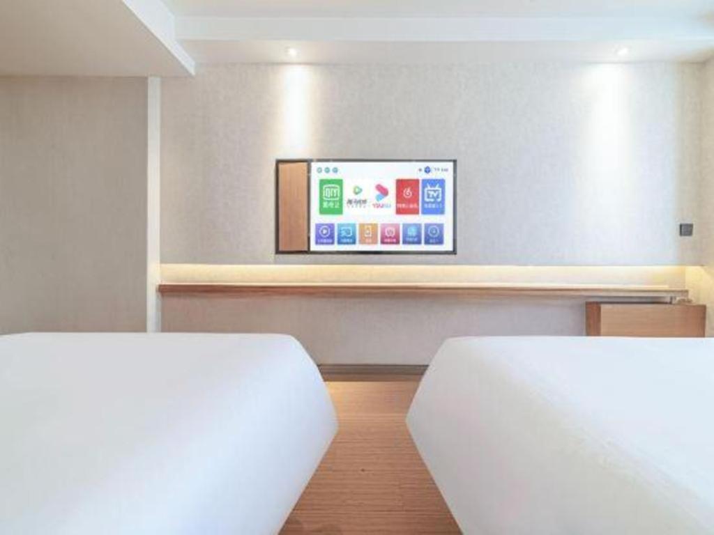 Greentree Inn Geermu Walking Street Business Hotel 格尔木 外观 照片