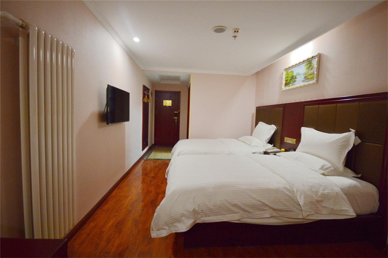 Greentree Inn Geermu Walking Street Business Hotel 格尔木 外观 照片